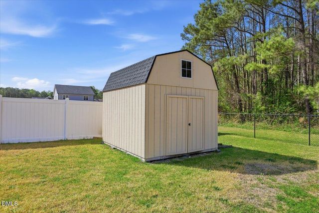 136 Fallingbrook Drive, Kenly, NC 27542