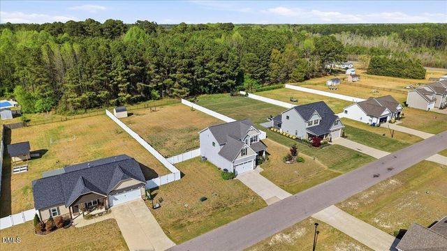 136 Fallingbrook Drive, Kenly, NC 27542