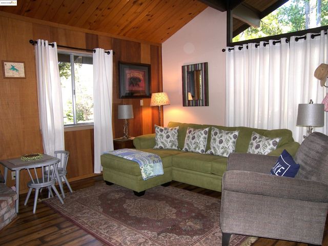 13024 Gamble St., Groveland, CA 95321