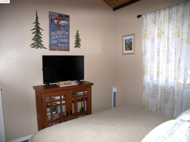 13024 Gamble St., Groveland, CA 95321