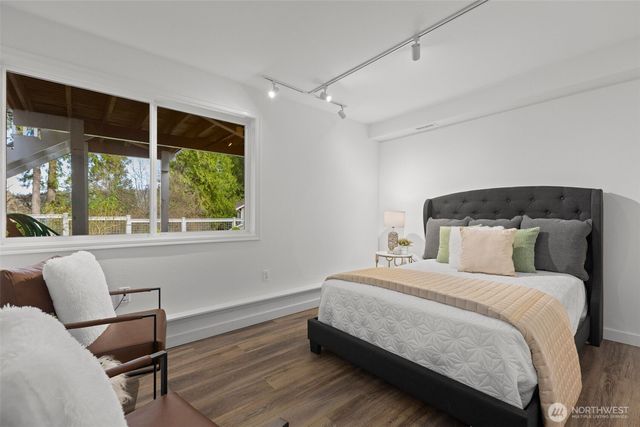 2818 183rd Avenue NE, Redmond, WA 98052