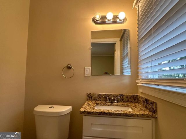 2241 Sharon Way, Decatur, GA 30032