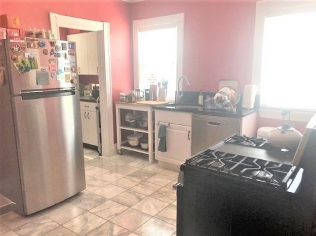 79 Curtis St 1, Somerville, MA 02144
