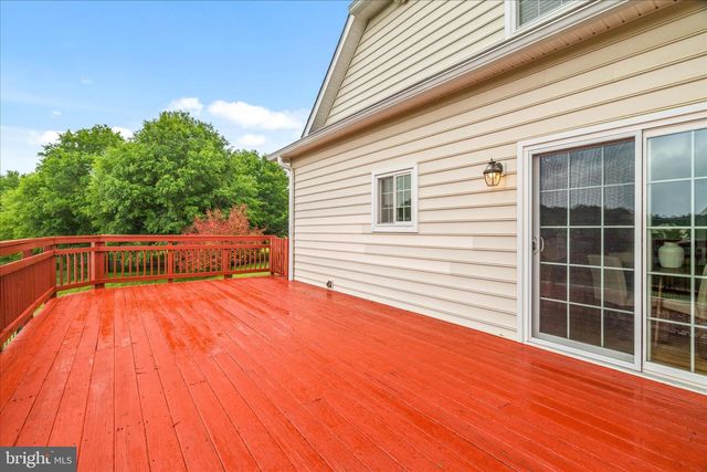 23813 ECHO CREEK, Gaithersburg, MD 20882