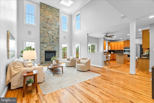23813 ECHO CREEK, Gaithersburg, MD 20882