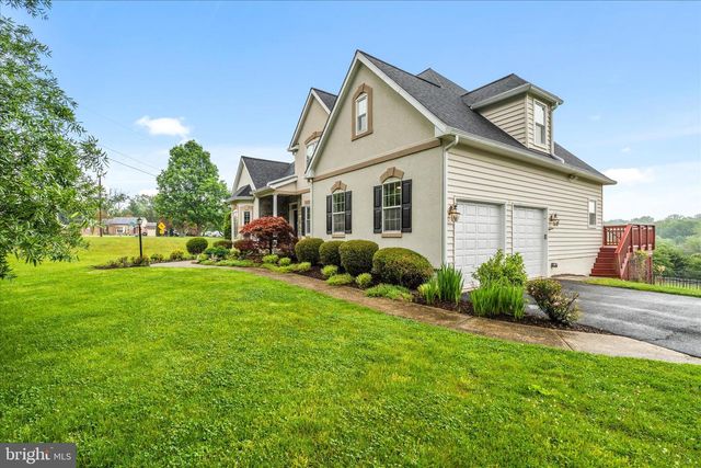 23813 ECHO CREEK, Gaithersburg, MD 20882