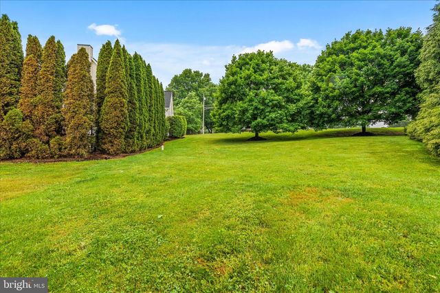 23813 ECHO CREEK, Gaithersburg, MD 20882