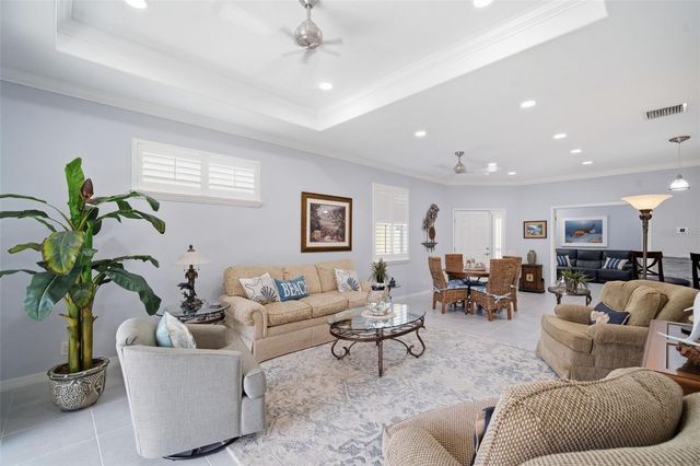 8111 PINE CREST STREET, Seminole, FL 33777