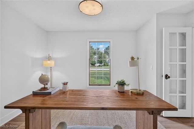 722 Jaycox Road, Avon Lake, OH 44012