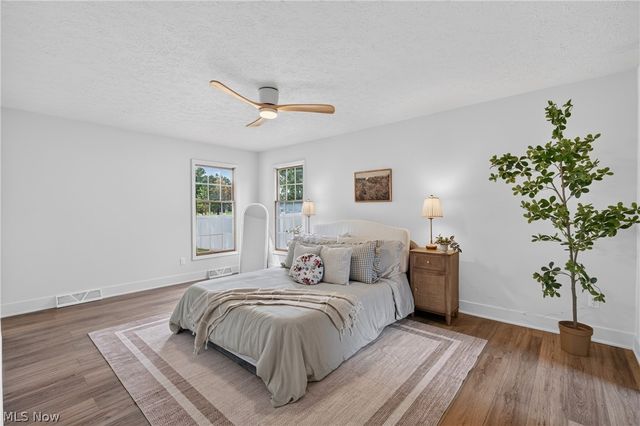 722 Jaycox Road, Avon Lake, OH 44012