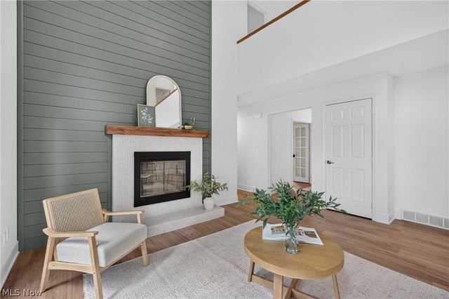 722 Jaycox Road, Avon Lake, OH 44012