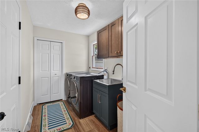 722 Jaycox Road, Avon Lake, OH 44012