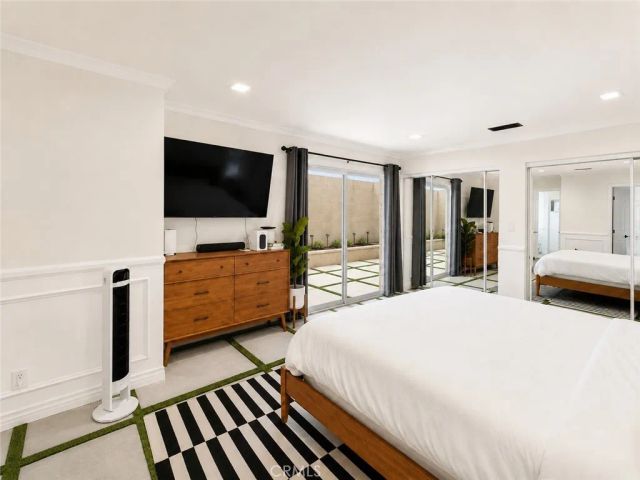 19751 Kittridge, Winnetka, CA 91306