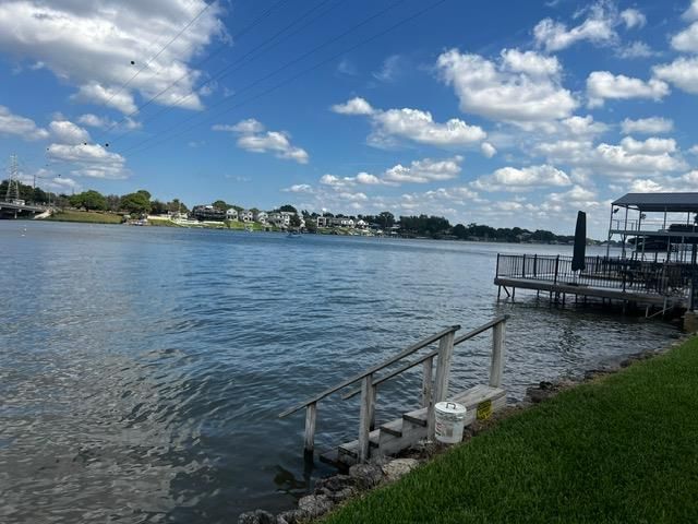 120 Cove RD, Llano, TX 78643
