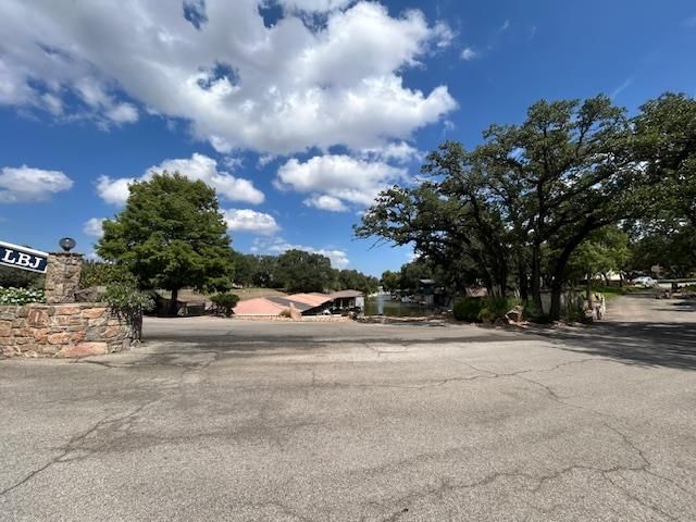 120 Cove RD, Llano, TX 78643