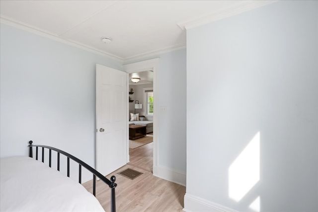 15 Gilmore St, Weymouth, MA 02191