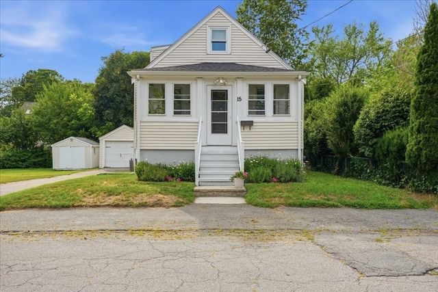 15 Gilmore St, Weymouth, MA 02191