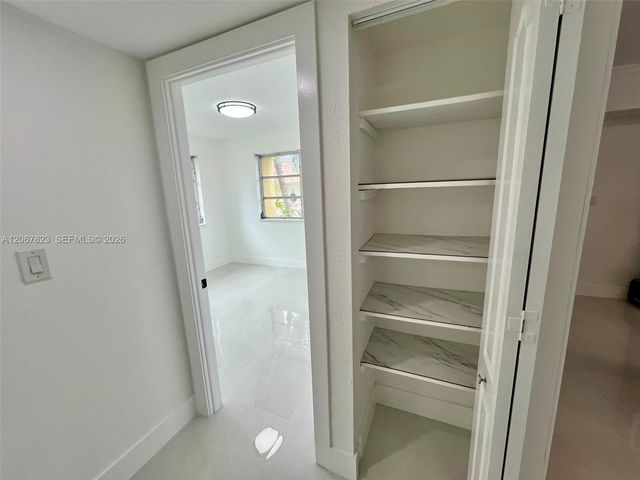 7825 Miller Drive C211, Miami, FL 33155