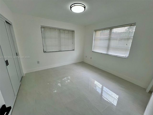 7825 Miller Drive C211, Miami, FL 33155