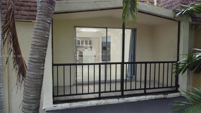 7825 Miller Drive C211, Miami, FL 33155