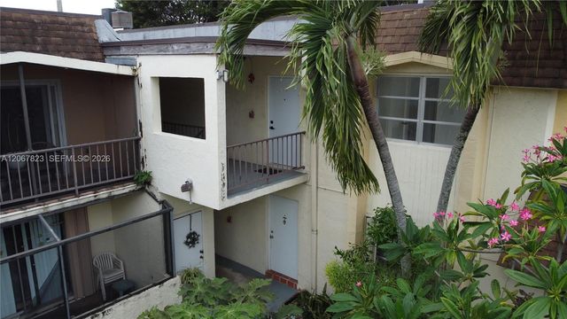 7825 Miller Drive C211, Miami, FL 33155