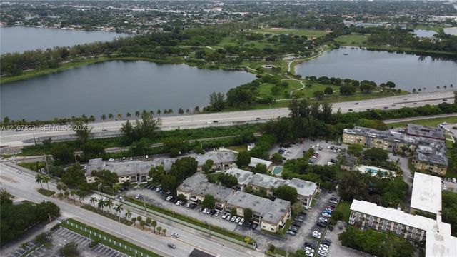 7825 Miller Drive C211, Miami, FL 33155