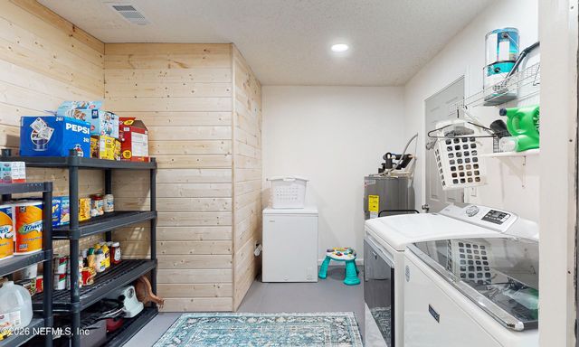 2605 INDIGO Avenue, Middleburg, FL 32068