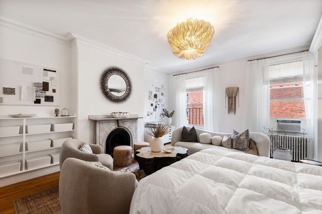 100 Charles St 3, Boston, MA 02114