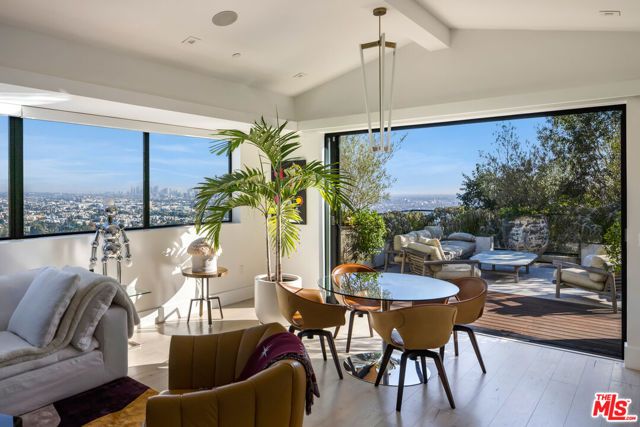 8080 Laurel View Drive, Los Angeles, CA 90069