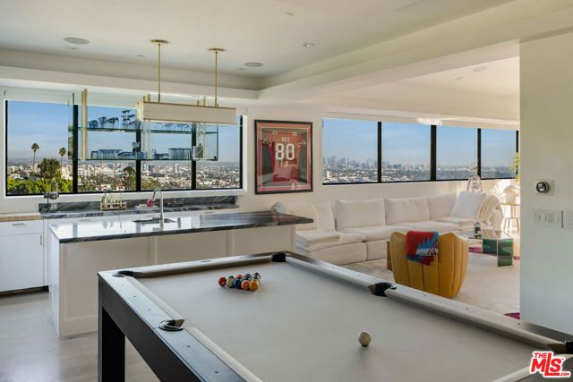 8080 Laurel View Drive, Los Angeles, CA 90069