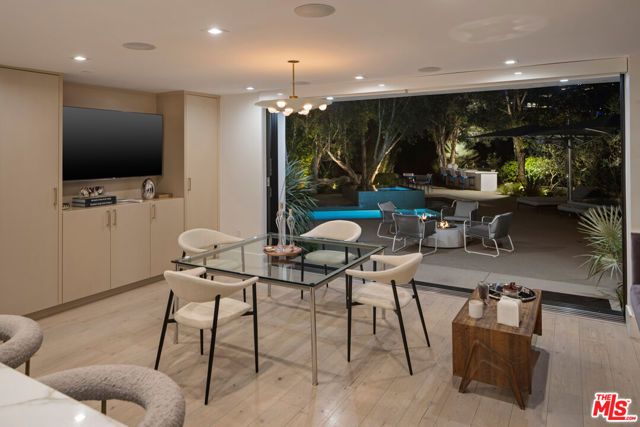 8080 Laurel View Drive, Los Angeles, CA 90069