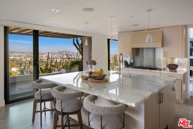 8080 Laurel View Drive, Los Angeles, CA 90069