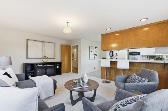 75 Coronado Avenue, San Carlos, CA 94070