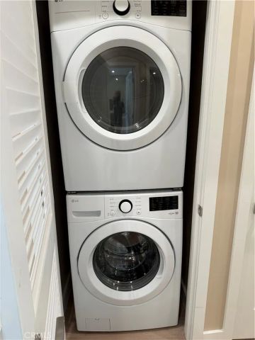 1072 N Vinedo Avenue, Pasadena, CA 91107