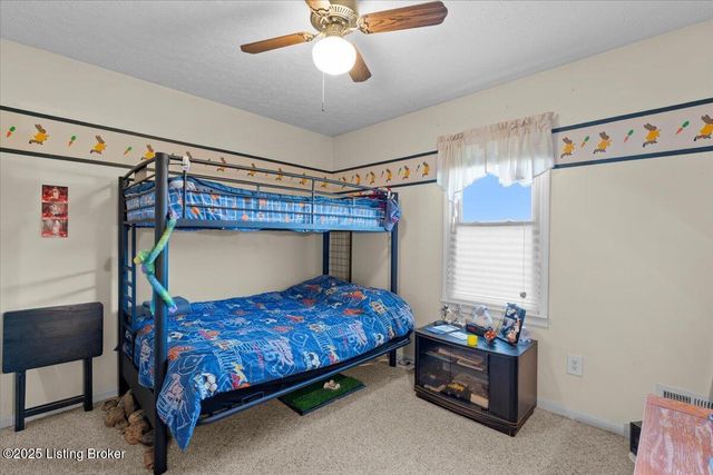 3702 Hillview Blvd, Louisville, KY 40229