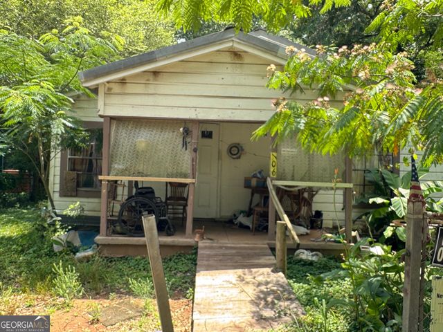 106 Boozer Street, Hogansville, GA 30230