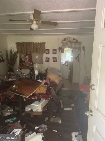 106 Boozer Street, Hogansville, GA 30230