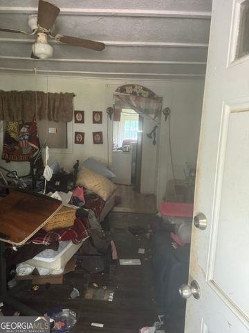 106 Boozer Street, Hogansville, GA 30230
