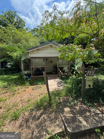 106 Boozer Street, Hogansville, GA 30230