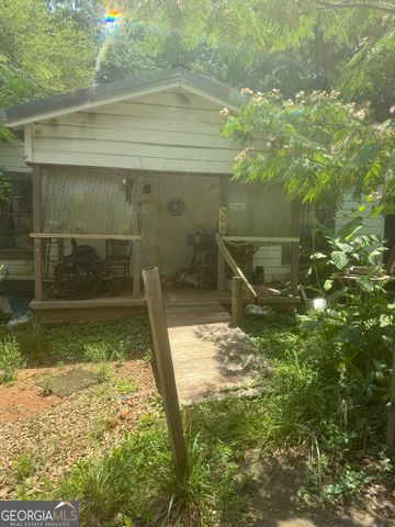 106 Boozer Street, Hogansville, GA 30230