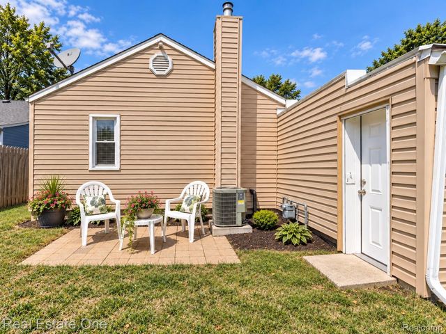 21218 Woodward Street, Clinton Charter Township, MI 48035