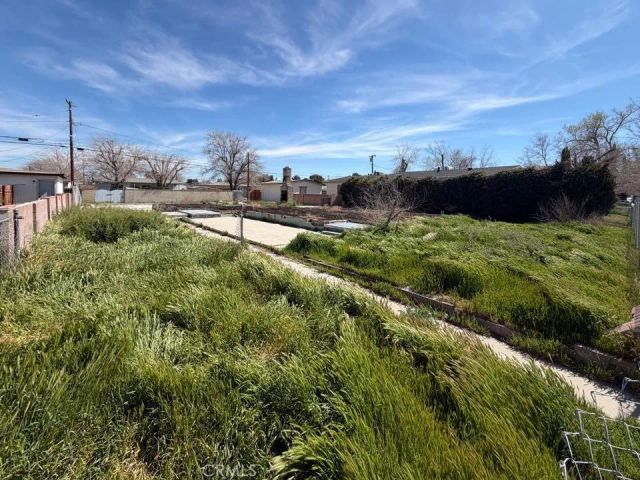 45356 10th West, Lancaster, CA 93534