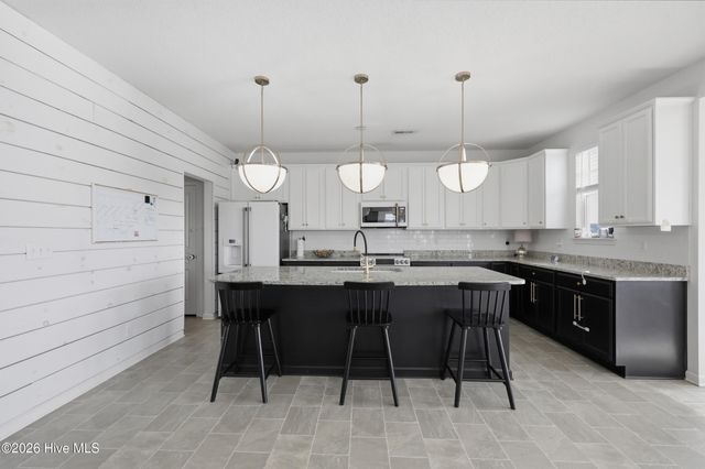3514 Great Island Lane, Elizabeth City, NC 27909