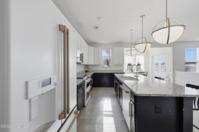 3514 Great Island Lane, Elizabeth City, NC 27909