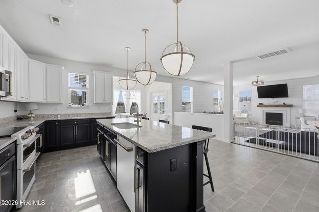 3514 Great Island Lane, Elizabeth City, NC 27909