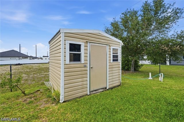 21 Tropicana PKWY E, Cape Coral, FL 33909