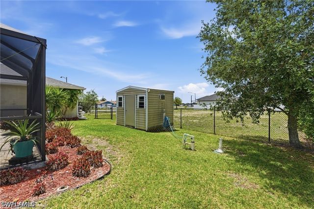 21 Tropicana PKWY E, Cape Coral, FL 33909