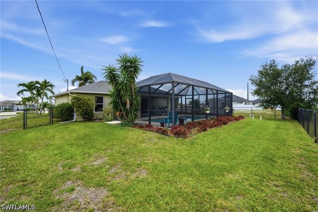 21 Tropicana PKWY E, Cape Coral, FL 33909