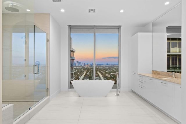 151 N Seabreeze Boulevard Ph2601-e, Fort Lauderdale, FL 33304