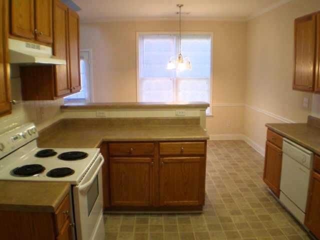 3317 Pate Creek View, Snellville, GA 30078